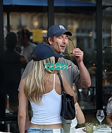 137.jpg