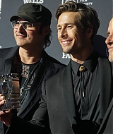 2104.jpg