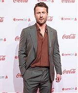 201.jpg