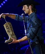 173.jpg